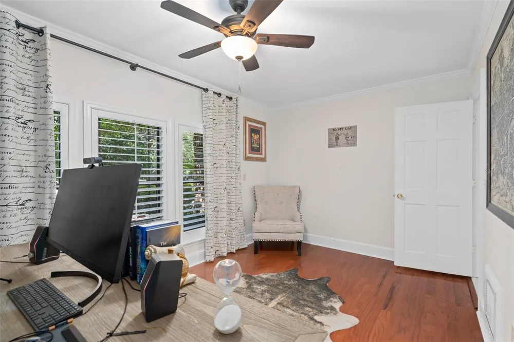 2214 EARLEAF COURT Longwood, FL 32779