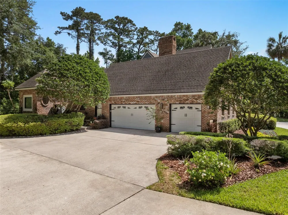 2214 EARLEAF COURT Longwood, FL 32779