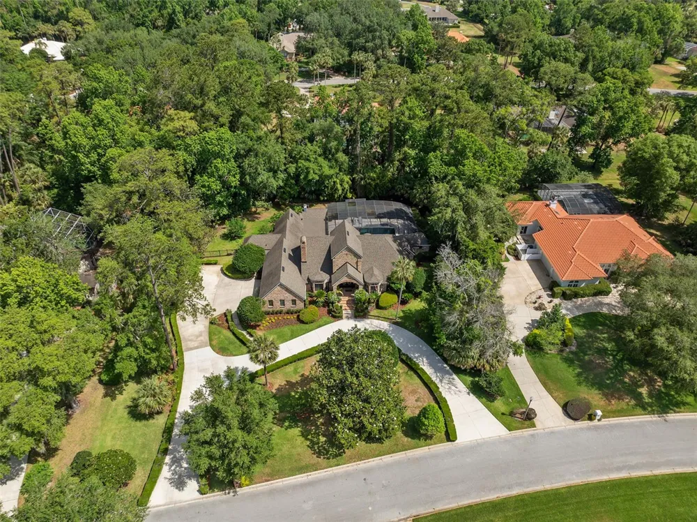2214 EARLEAF COURT Longwood, FL 32779