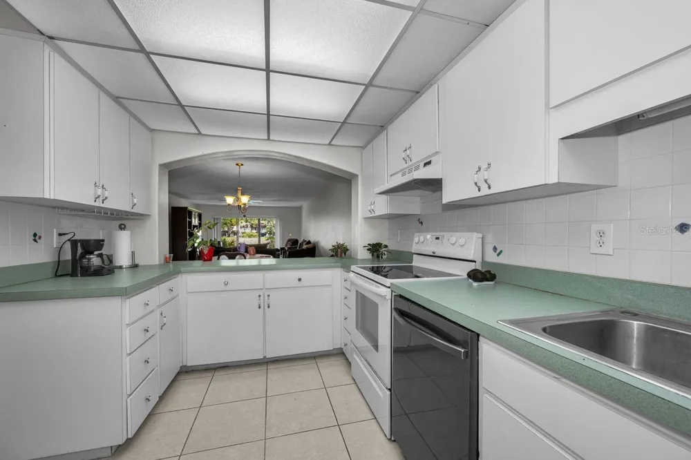 3505 TARPON WOODS BOULEVARD #O-403 Palm Harbor, FL 34685