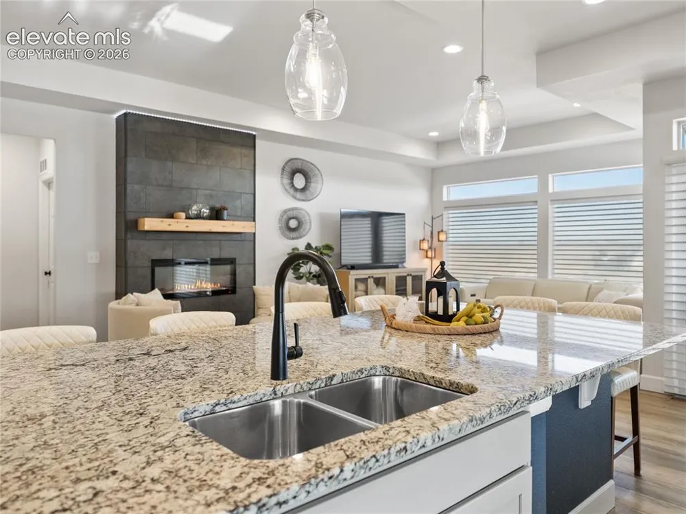 5889 Carrick Lane Colorado Springs, CO 80927