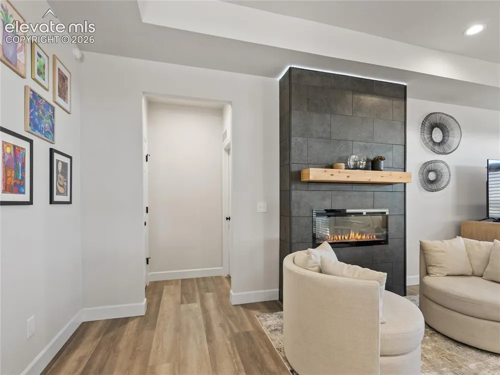 5889 Carrick Lane Colorado Springs, CO 80927