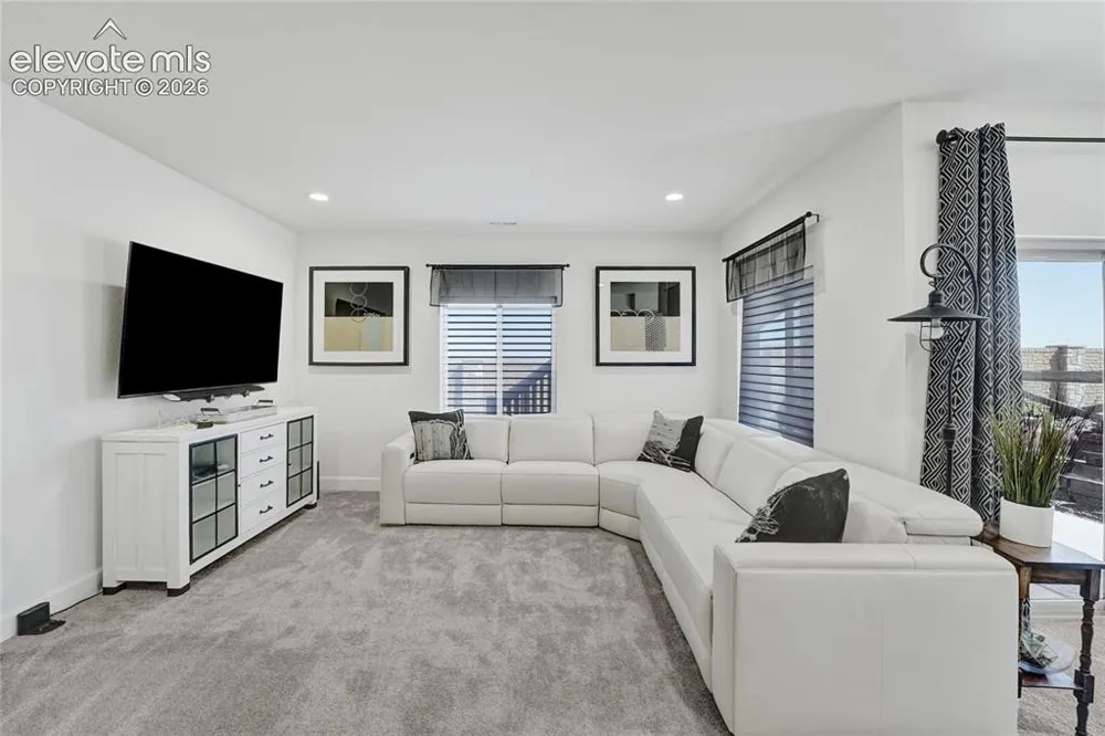 5889 Carrick Lane Colorado Springs, CO 80927