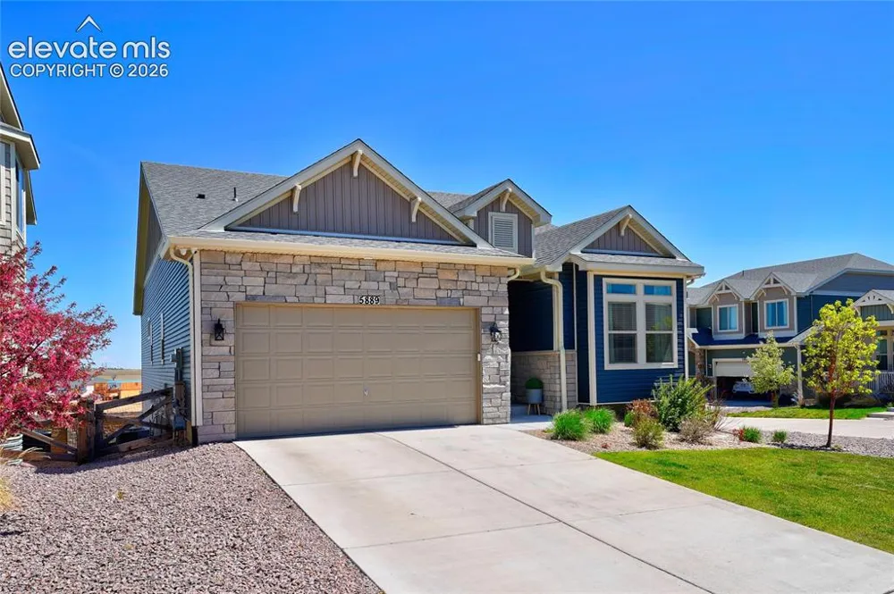 5889 Carrick Lane Colorado Springs, CO 80927