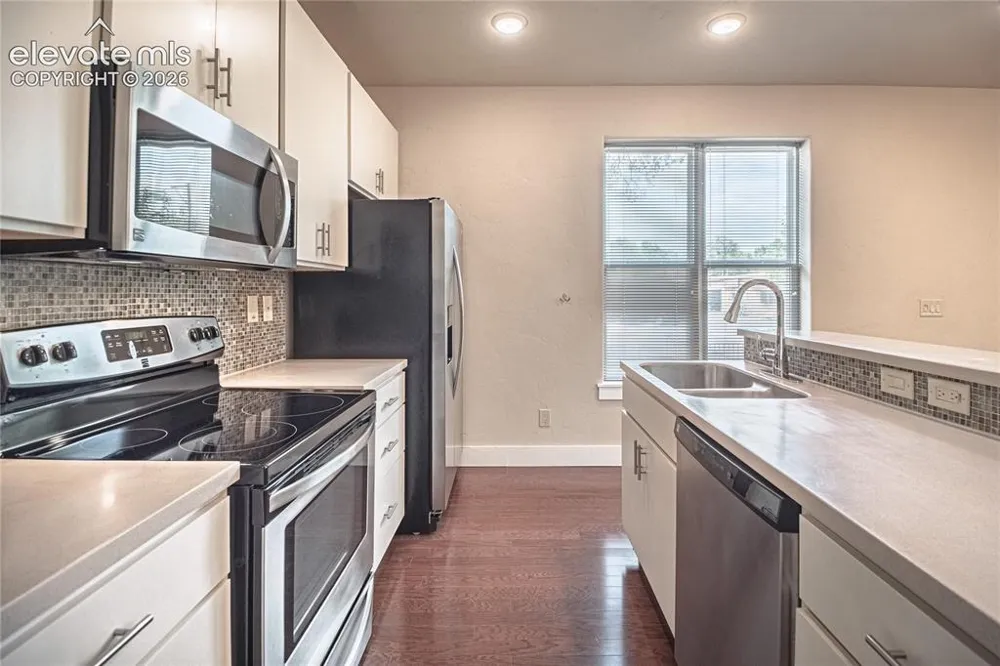 525 E Kiowa Street Colorado Springs, CO 80903