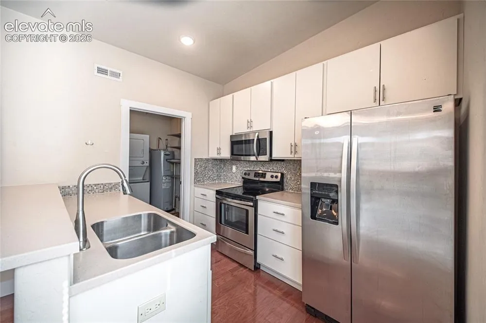 525 E Kiowa Street Colorado Springs, CO 80903