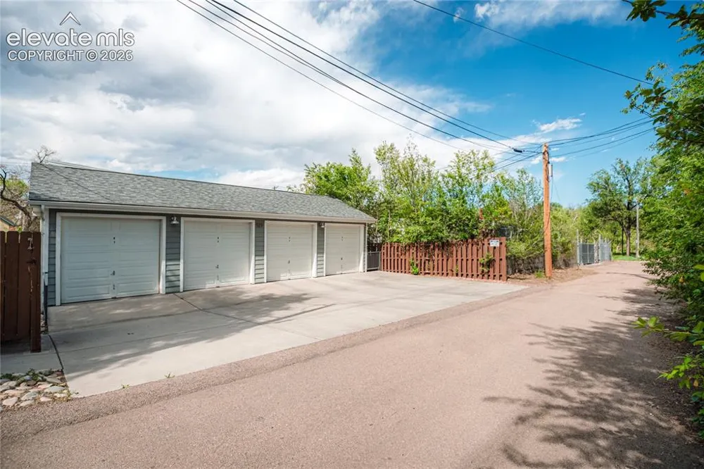 525 E Kiowa Street Colorado Springs, CO 80903