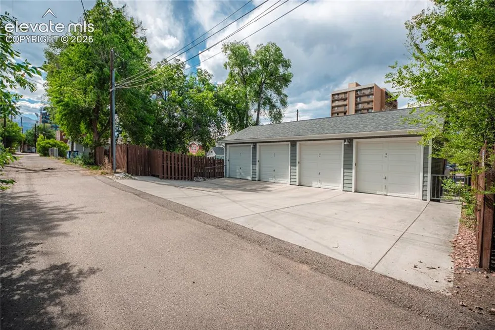 525 E Kiowa Street Colorado Springs, CO 80903