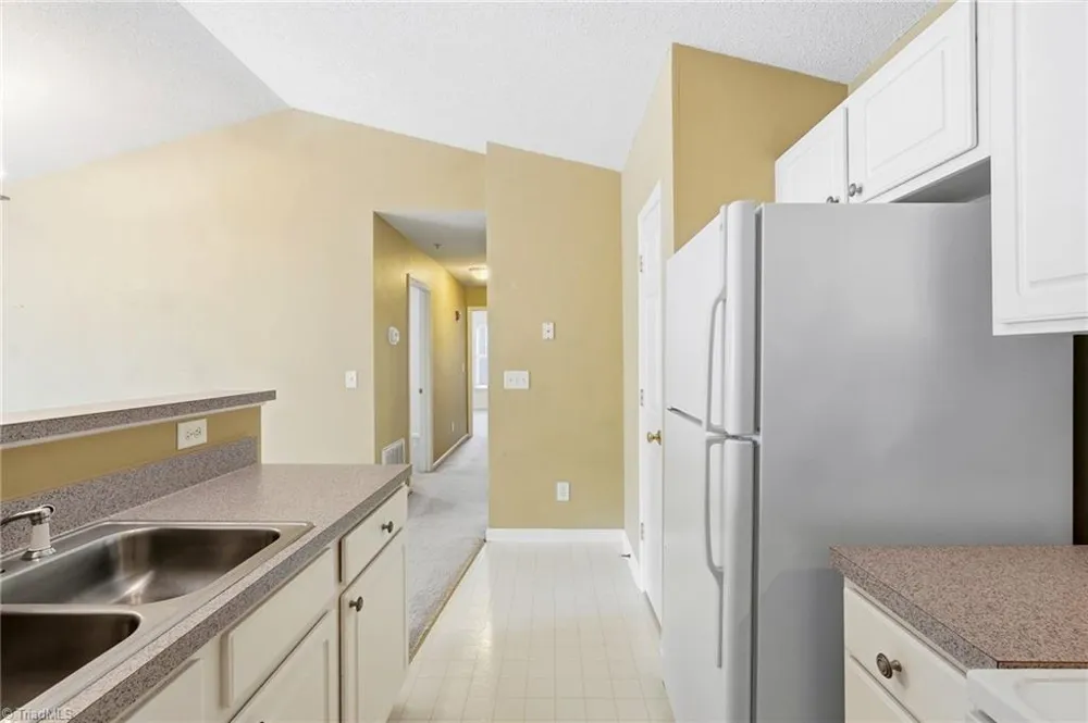 734 Scholastic Court Winston-Salem, NC 27106