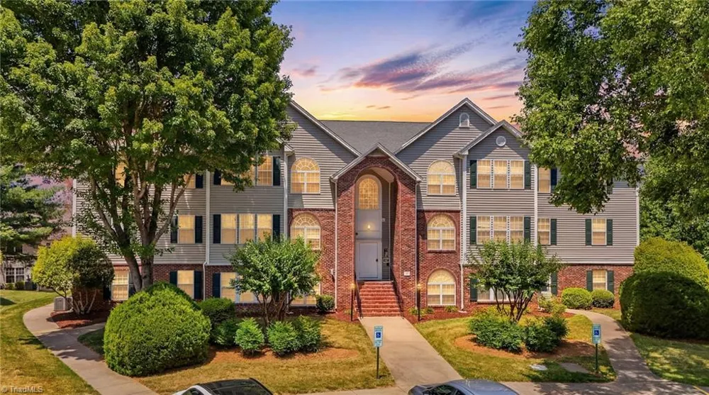 734 Scholastic Court Winston-Salem, NC 27106