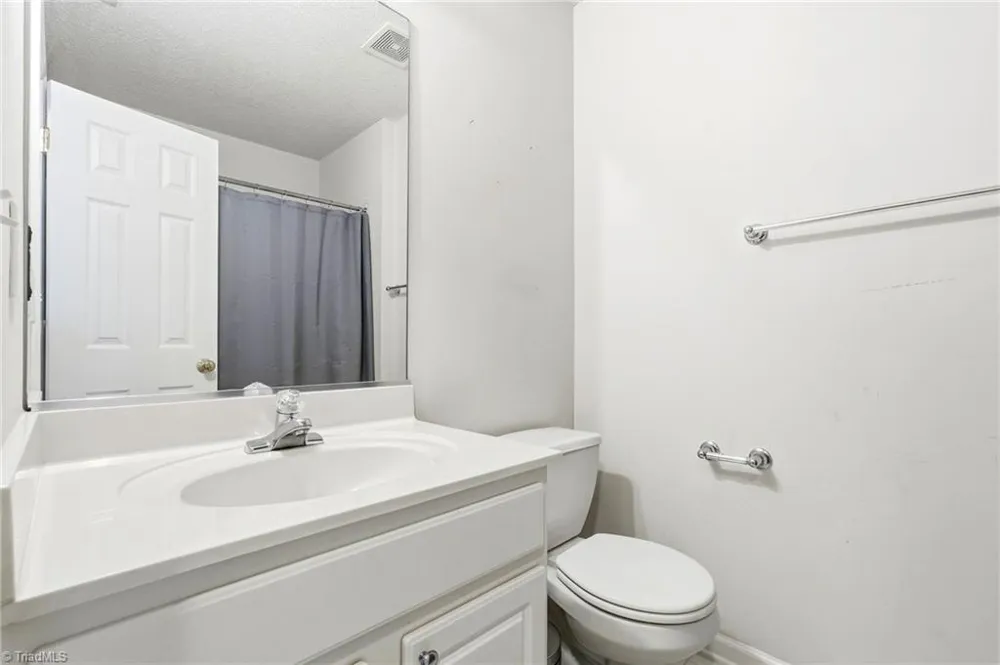 734 Scholastic Court Winston-Salem, NC 27106