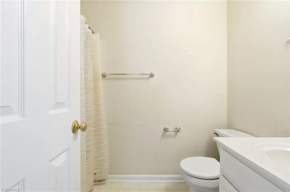 734 Scholastic Court Winston-Salem, NC 27106