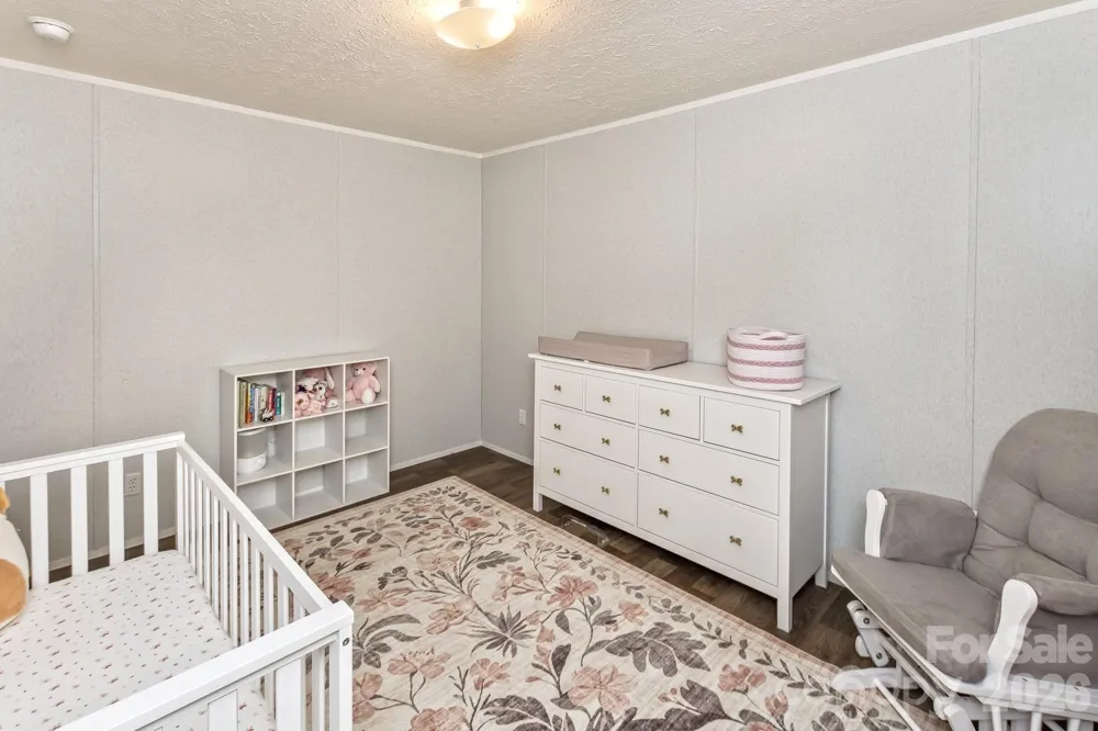 27 Spuds Lane Weaverville, NC 28787