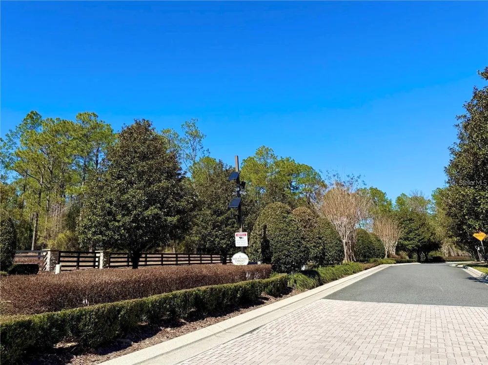 35135 PINEGATE TRAIL Eustis, FL 32736