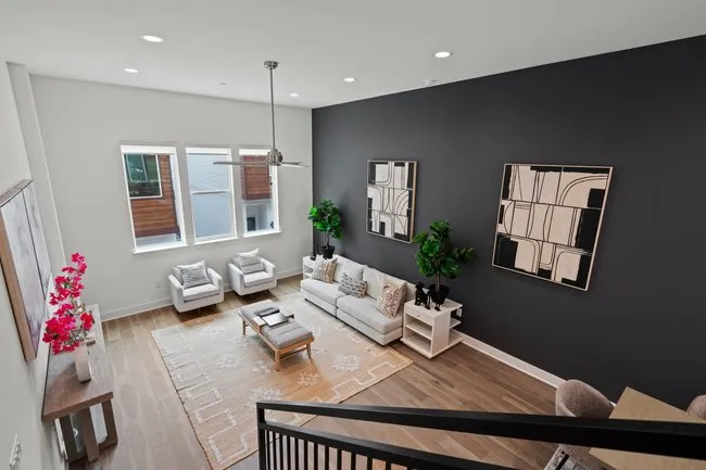 2505 Bluebonnet Avenue #4 Austin, TX 78704