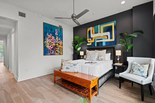 2505 Bluebonnet Avenue #4 Austin, TX 78704