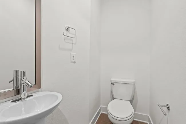 2505 Bluebonnet Avenue #4 Austin, TX 78704