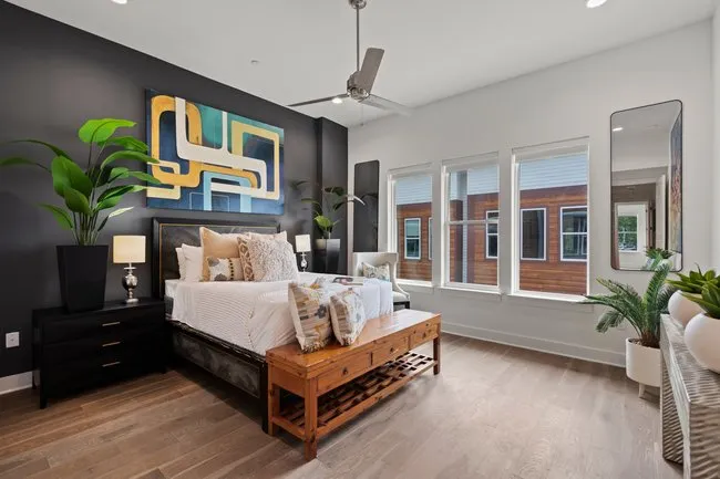 2505 Bluebonnet Avenue #4 Austin, TX 78704