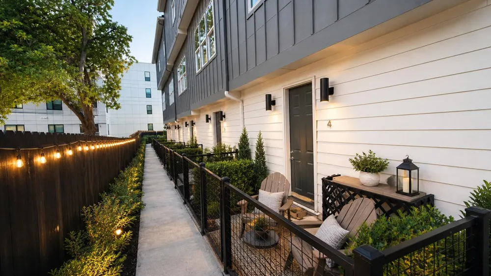 2505 Bluebonnet Avenue #4 Austin, TX 78704