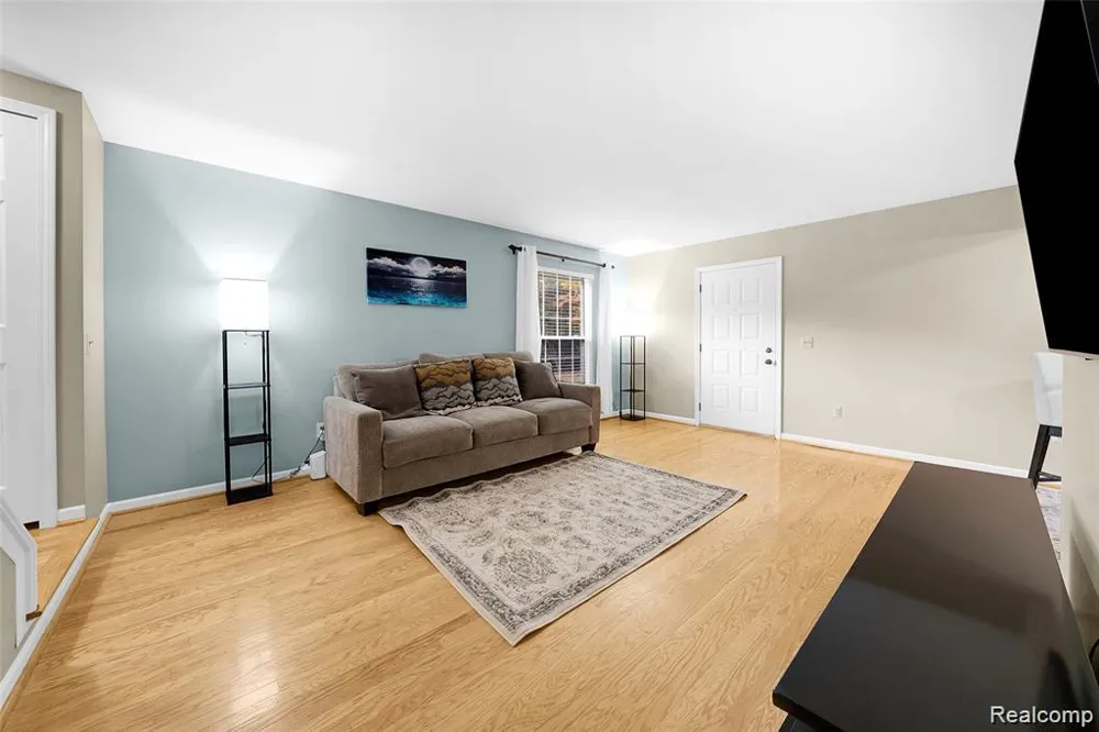 44167 Providence Drive #326 Clinton Charter Township, MI 48038