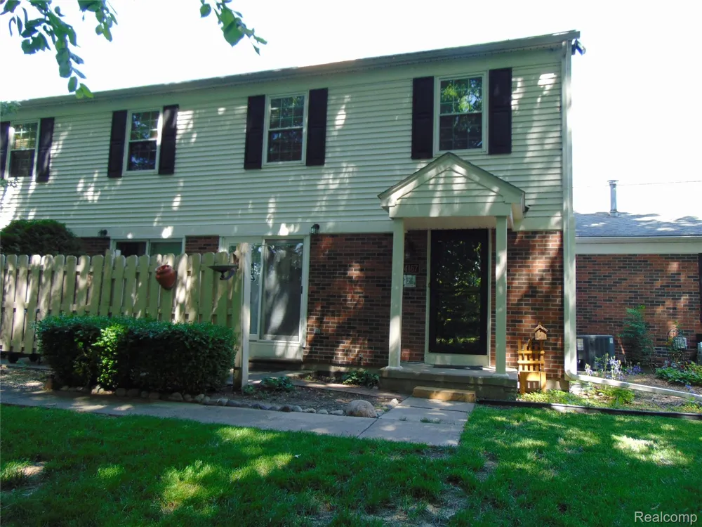 44167 Providence Drive #326 Clinton Charter Township, MI 48038
