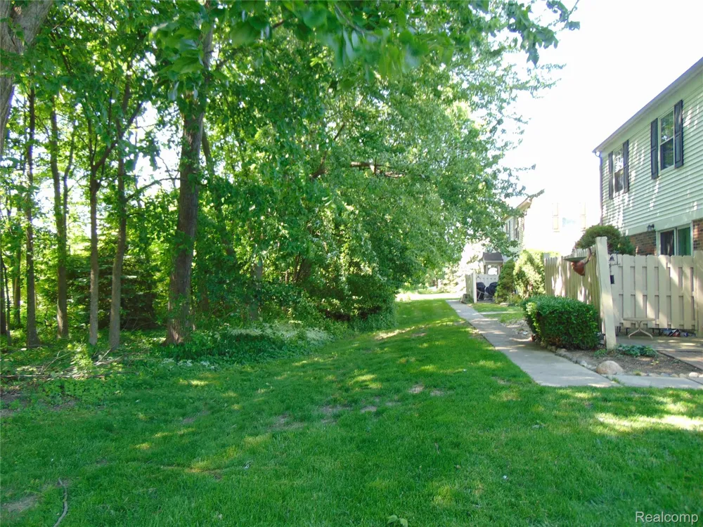 44167 Providence Drive #326 Clinton Charter Township, MI 48038