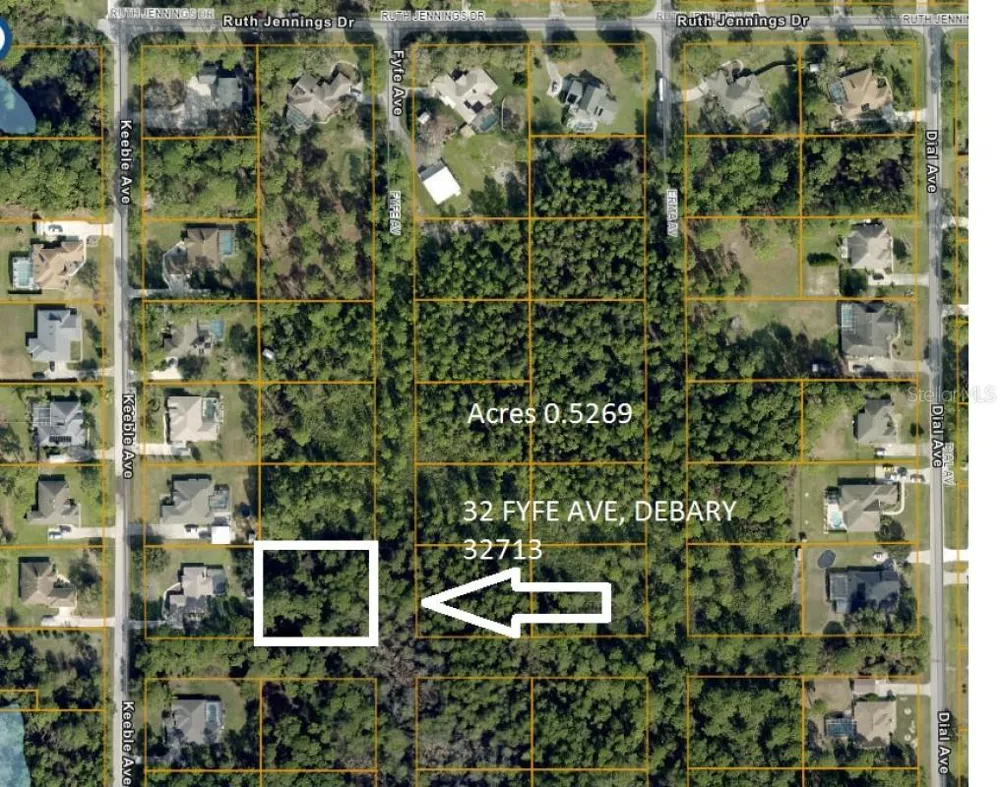32 FYFE AVENUE Debary, FL 32713