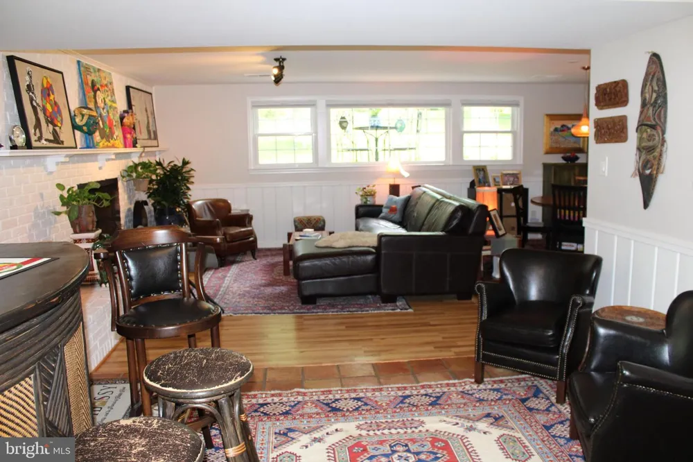 3606 BARKLEY DRIVE Fairfax, VA 22031