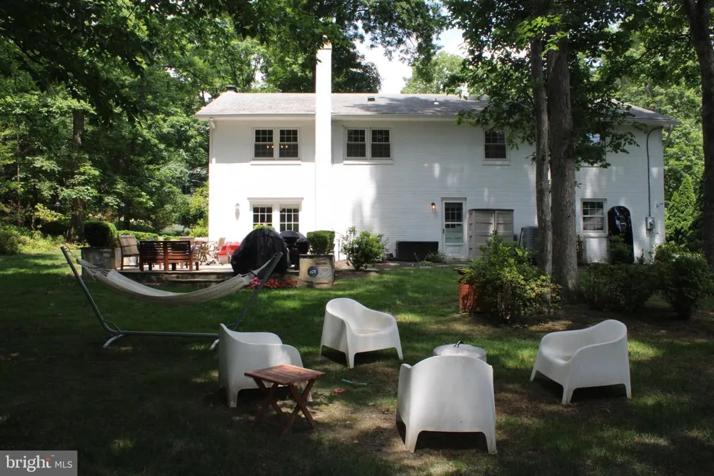 3606 BARKLEY DRIVE Fairfax, VA 22031
