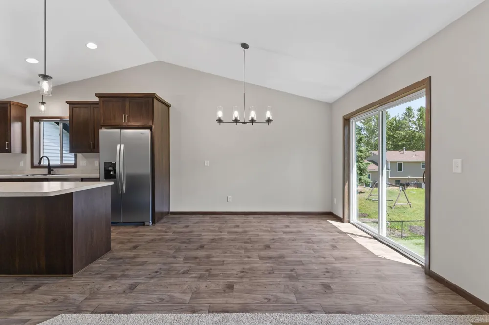 520 Lois Lane Lino Lakes, MN 55014