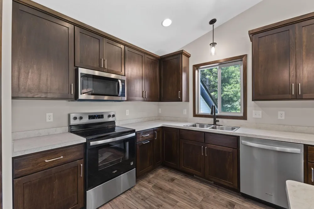 520 Lois Lane Lino Lakes, MN 55014