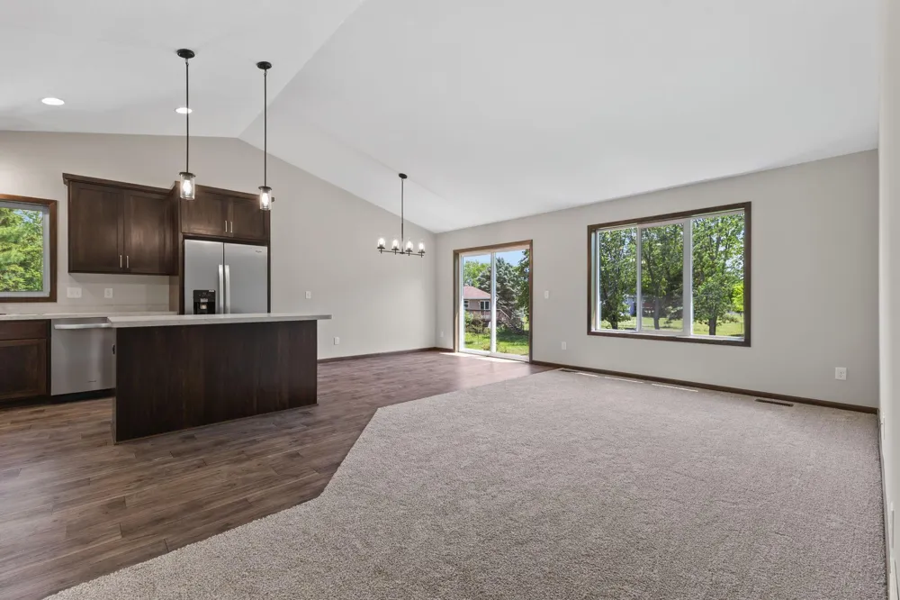 520 Lois Lane Lino Lakes, MN 55014