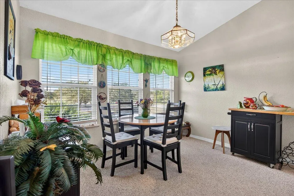 1810 Waterford Drive #6 Vero Beach, FL 32966
