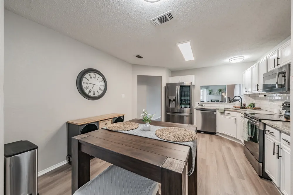 7000 Rovato Drive Arlington, TX 76001