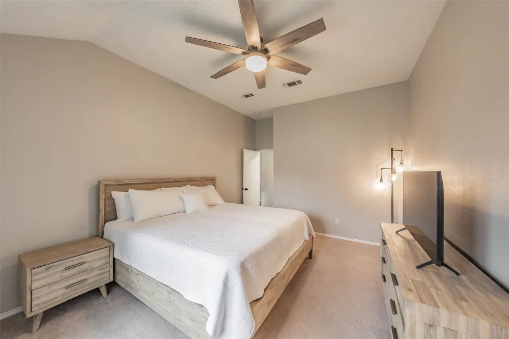 7000 Rovato Drive Arlington, TX 76001