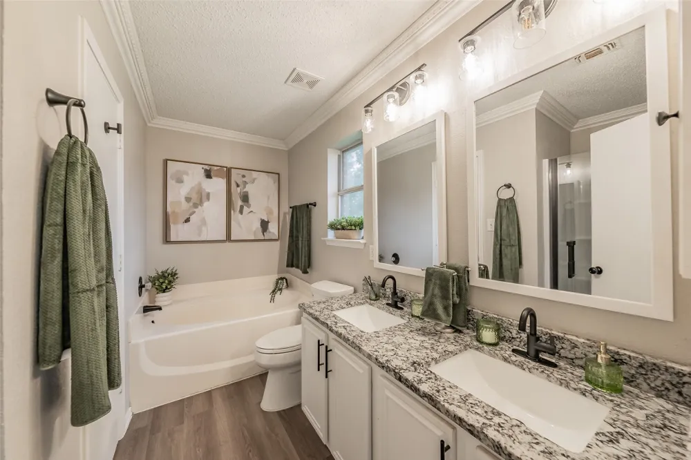 7000 Rovato Drive Arlington, TX 76001