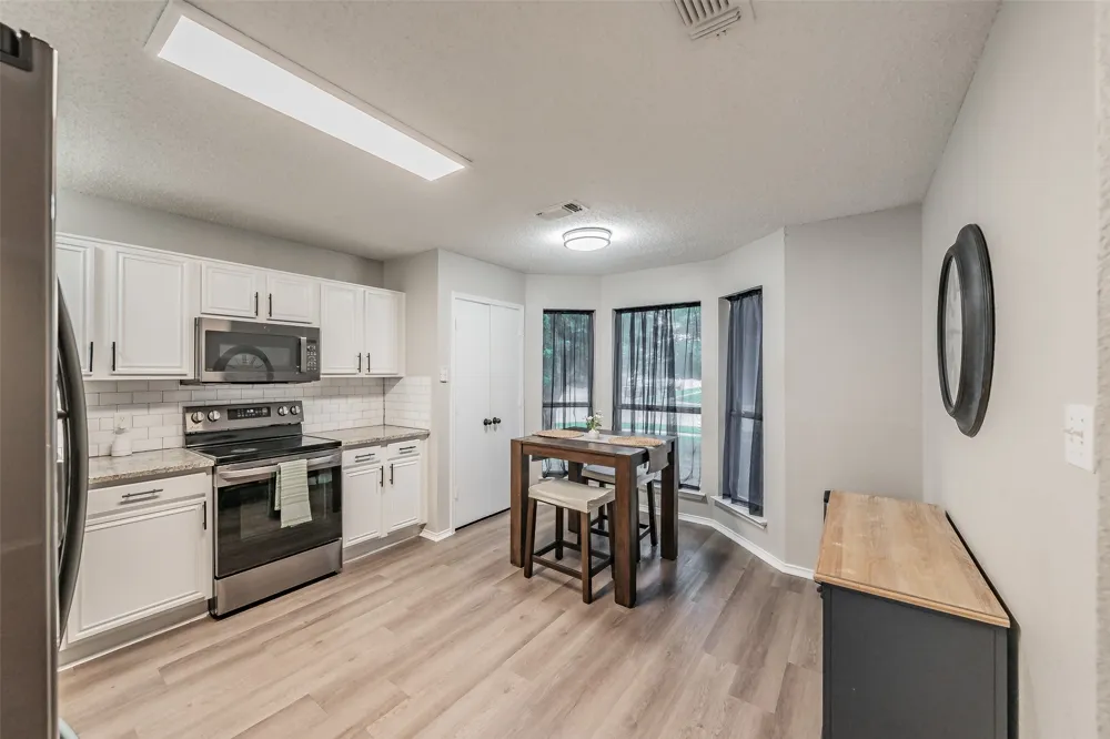 7000 Rovato Drive Arlington, TX 76001