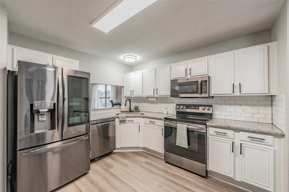 7000 Rovato Drive Arlington, TX 76001