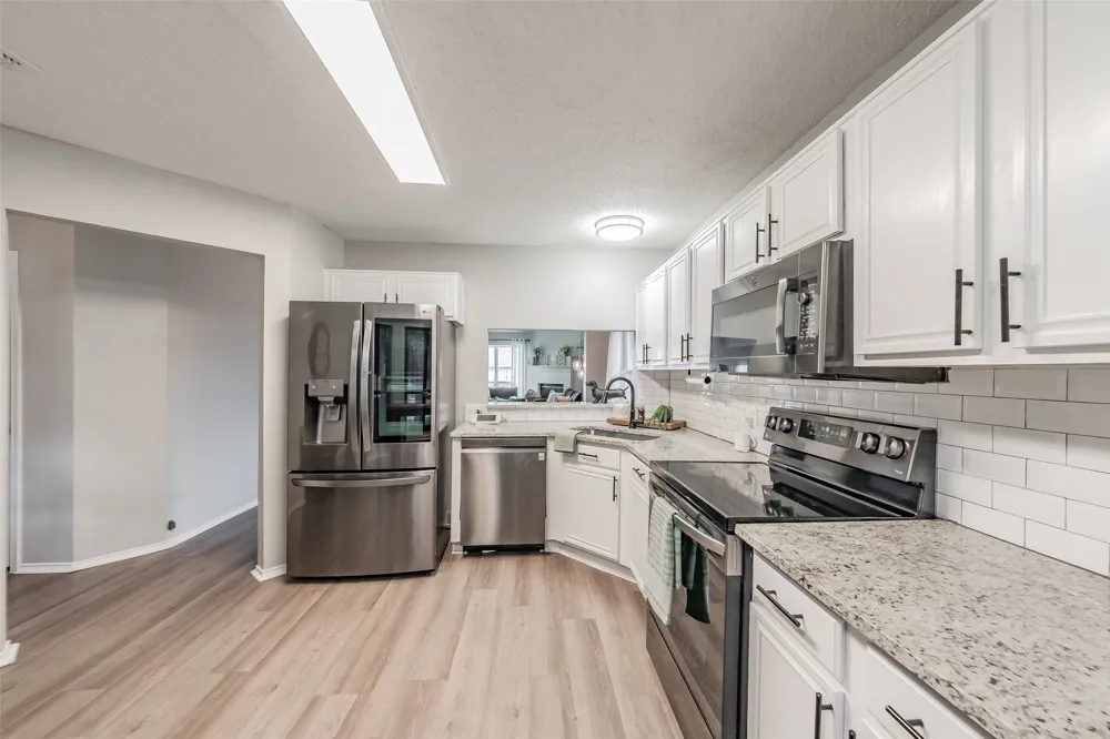 7000 Rovato Drive Arlington, TX 76001