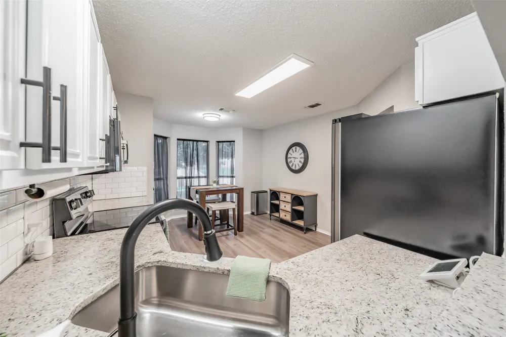 7000 Rovato Drive Arlington, TX 76001