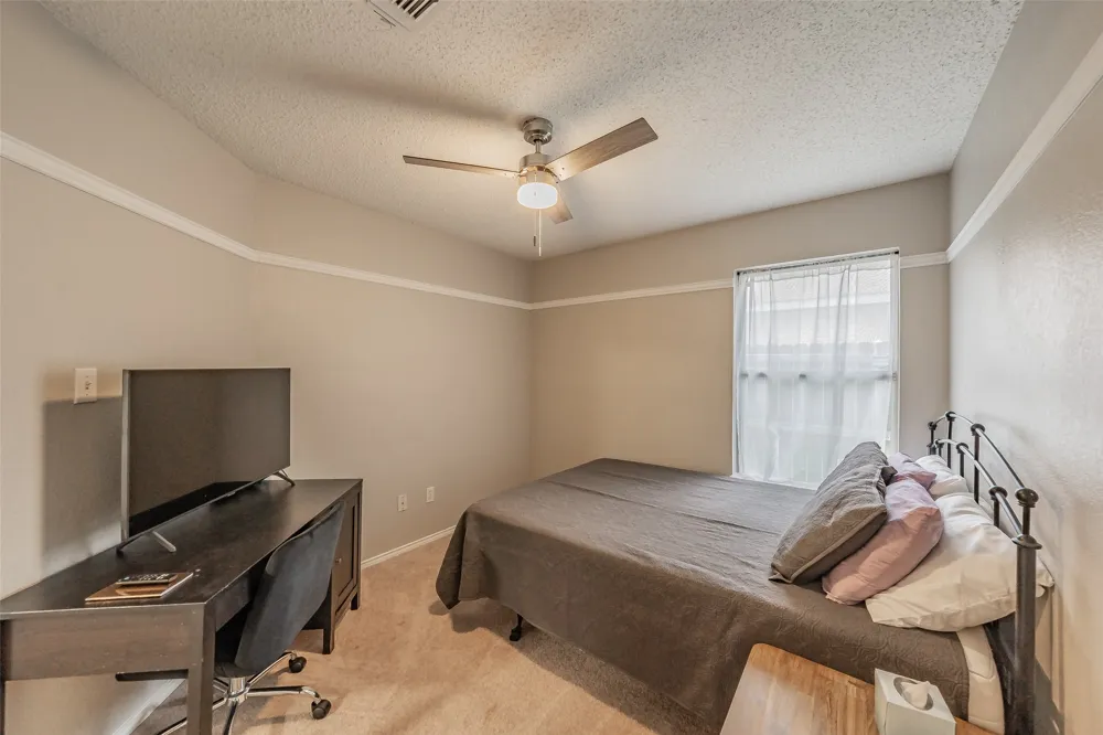 7000 Rovato Drive Arlington, TX 76001