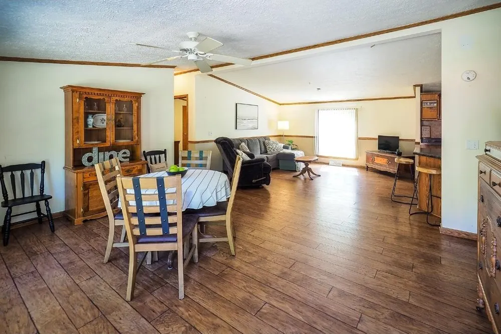 84 Thelen Drive Cheshire Township, MI 49055