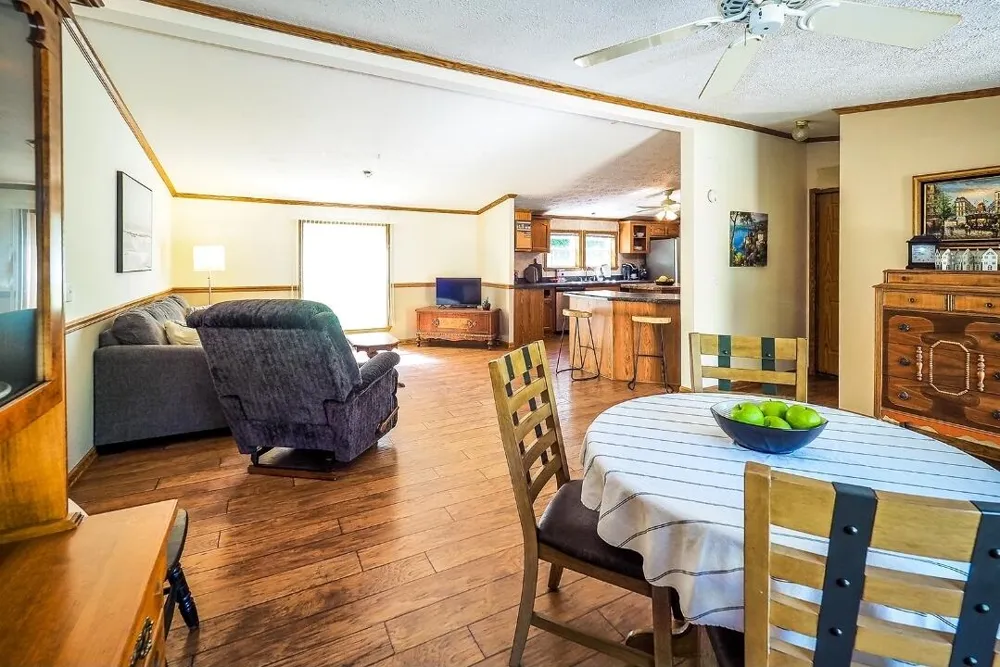 84 Thelen Drive Cheshire Township, MI 49055