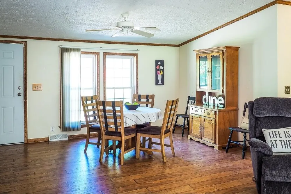84 Thelen Drive Cheshire Township, MI 49055