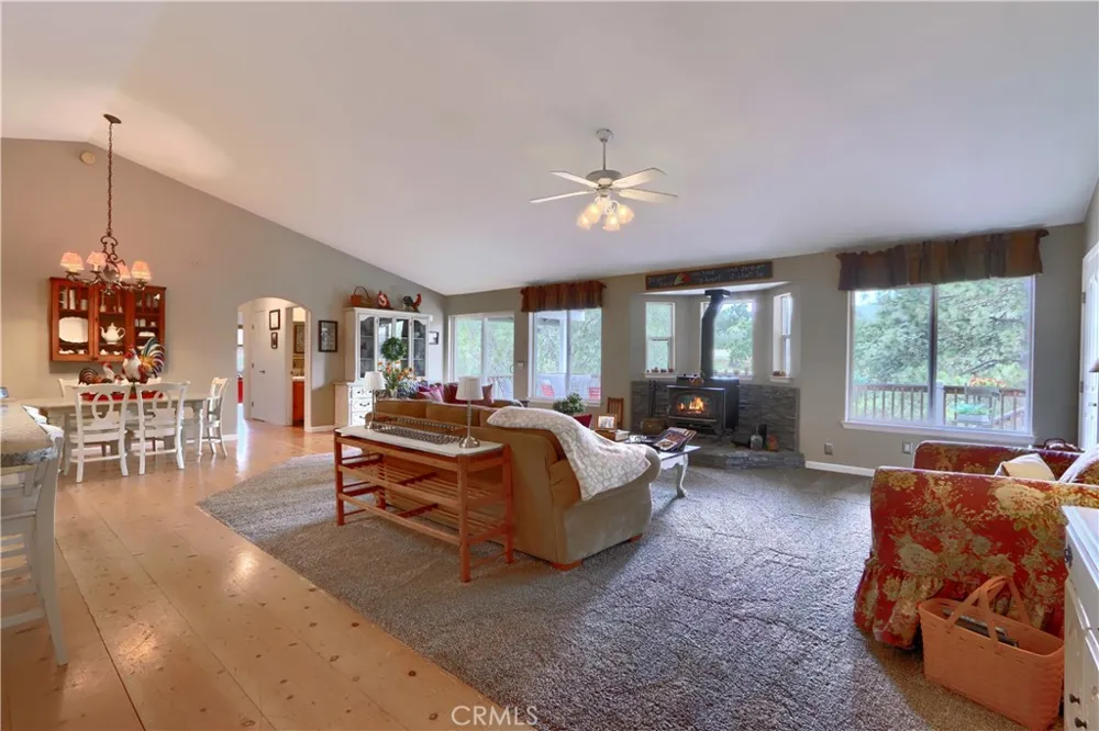 5800 Lehamite Fall Road Mariposa, CA 95338