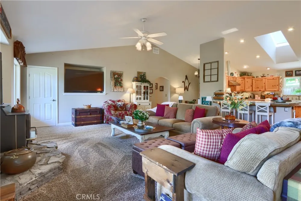 5800 Lehamite Fall Road Mariposa, CA 95338