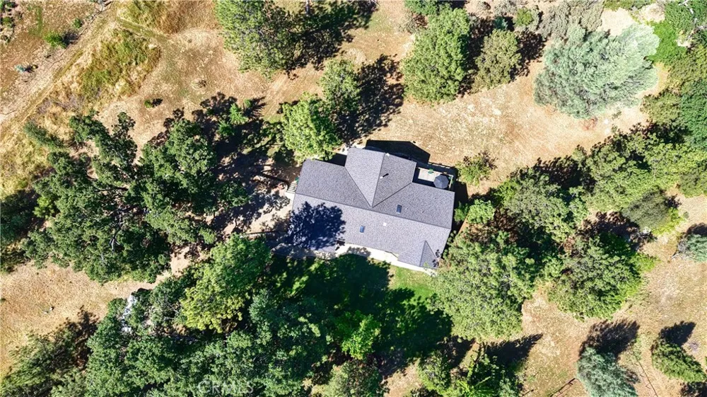 5800 Lehamite Fall Road Mariposa, CA 95338