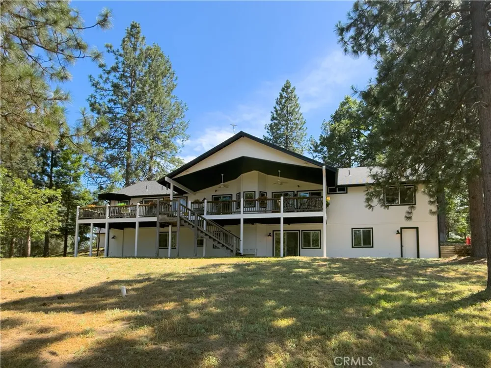 5800 Lehamite Fall Road Mariposa, CA 95338