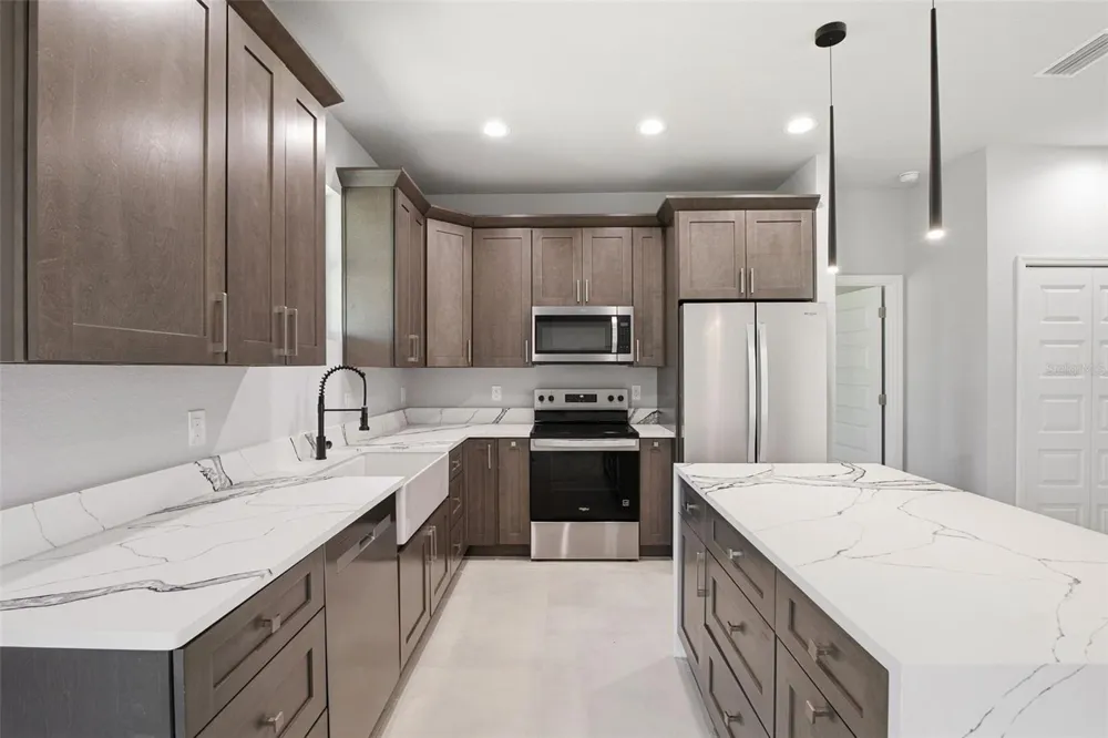 2830 BILLBERRY STREET North Port, FL 34288