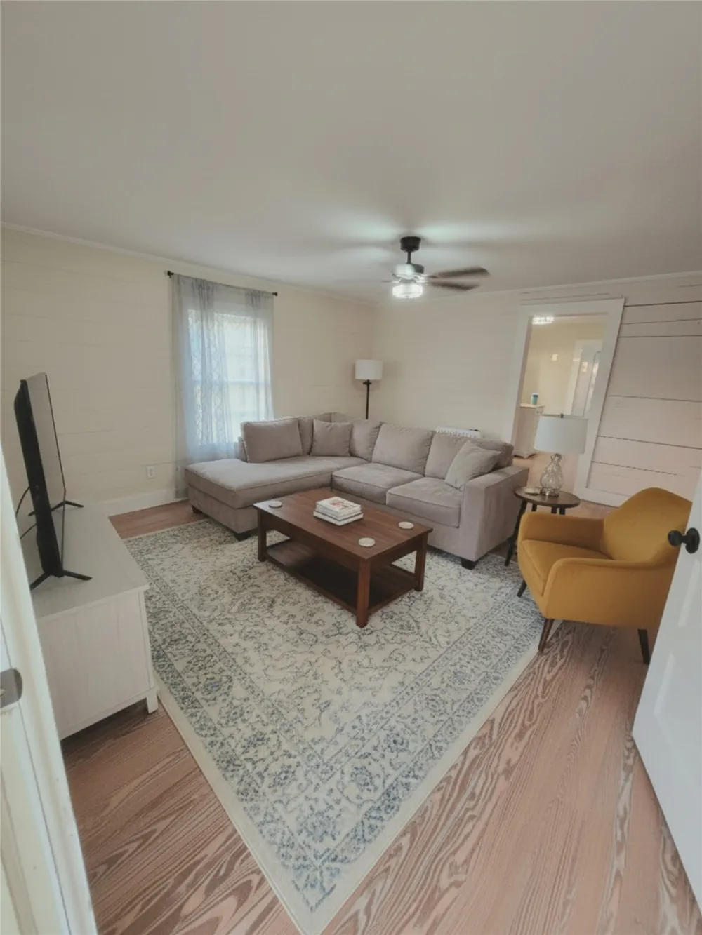 404 Hill Street Itasca, TX 76055